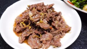 Bò Xào
