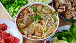 E. Mix polievka (phở)