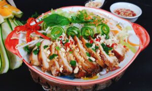 Bún Gà Chiên