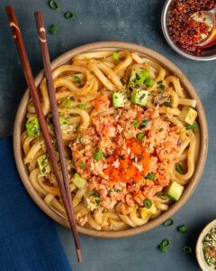 P11. Udon Poke Bowl S Tuna